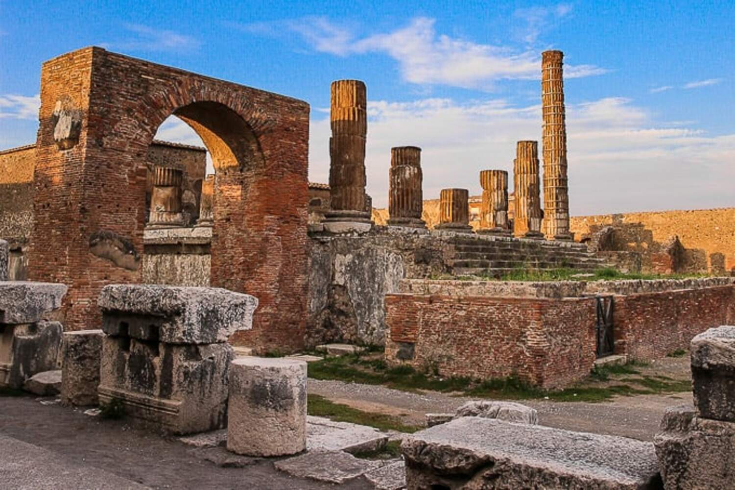 Pompeii: 4H Private Tour With "VILLA DEI MISTERI" Included